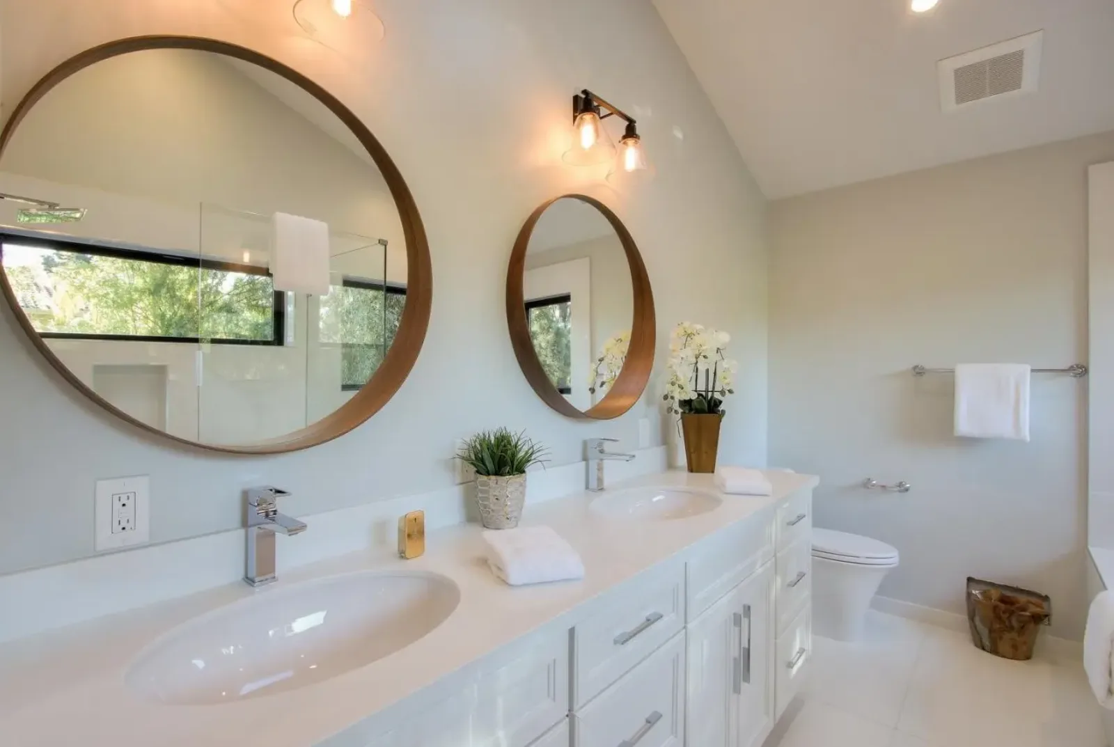 Westward Construction bathroom remodel, project 7